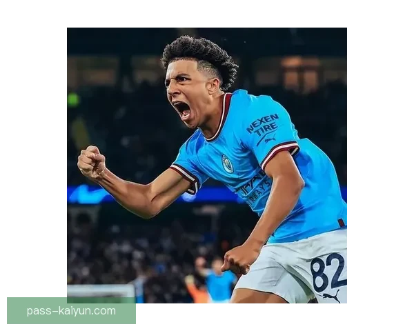 足球新星评分揭晓：年轻天才们迎来崛起，未来潜力备受关注