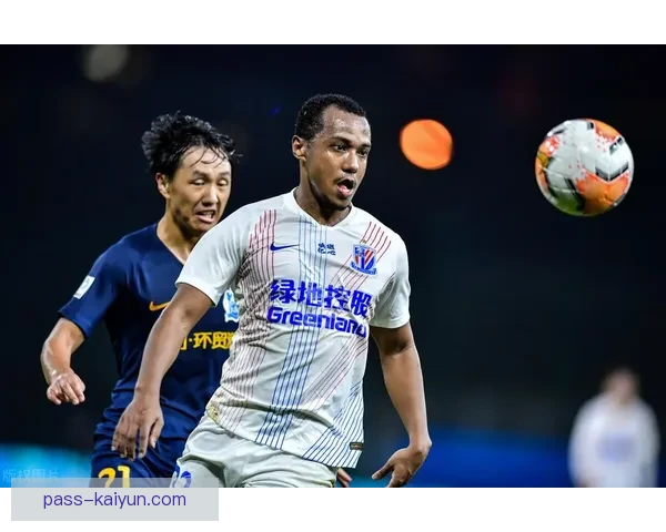 安德莱赫特控球能力持续提升，表现稳健在联赛中引发关注
