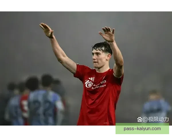 伦敦体育场再掀狂潮：英超赛季激战正酣，球迷热情不断攀升