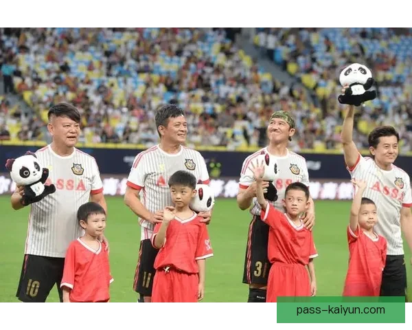 足球明星新秀持续提升状态，备受各界关注